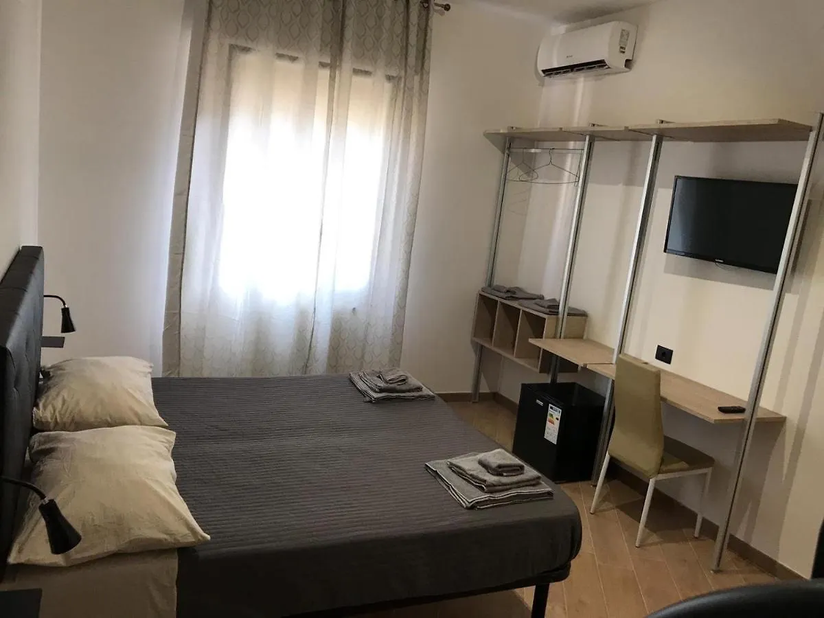 Riva Reno 4 Rooms Boloňa Penzion