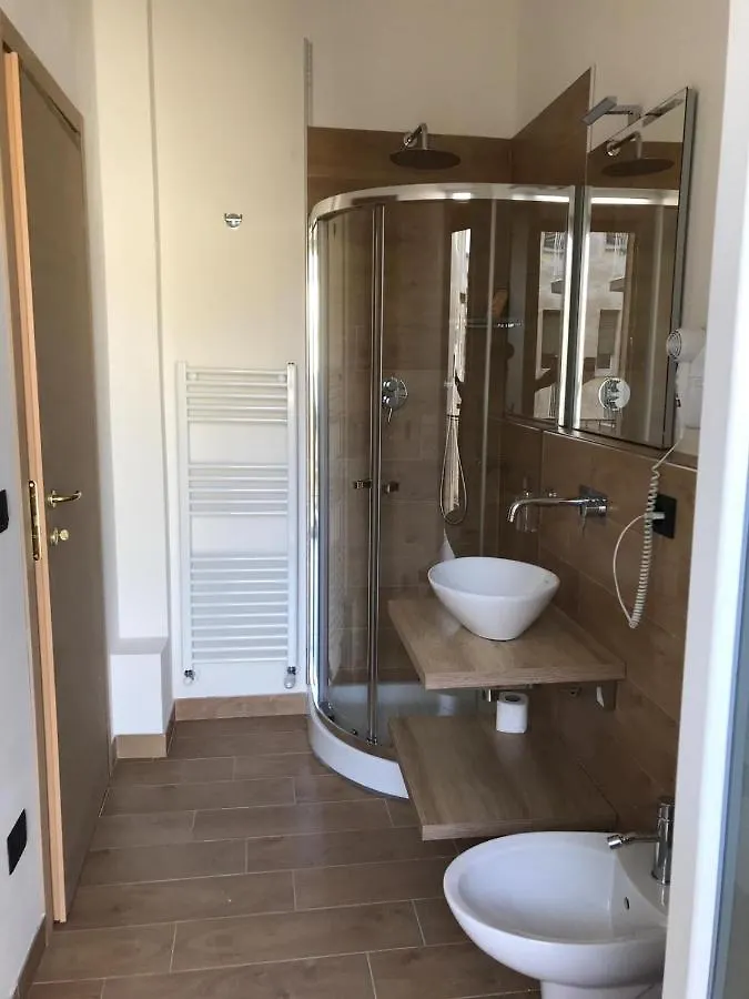 Gasthof Riva Reno 4 Rooms Bologna